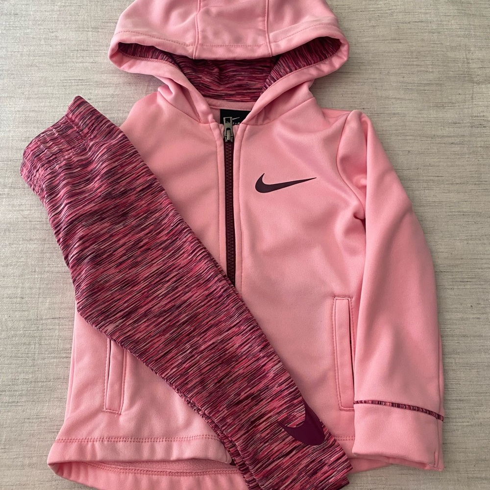Nike 2pc Set